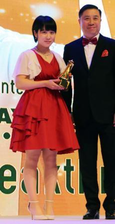 卓球、１６歳の平野が躍進賞受賞 国際連盟の年間表彰