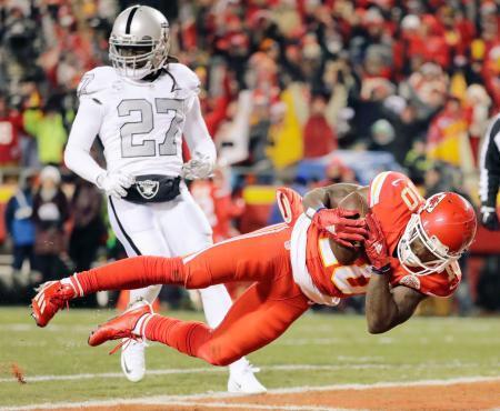 米ＮＦＬ、チーフスが１０勝目 レイダーズ戦