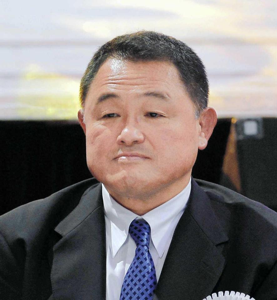 　全柔連山下泰裕会長