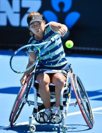 全豪テニス、上地が準決勝に進出 車いすの部、女子単