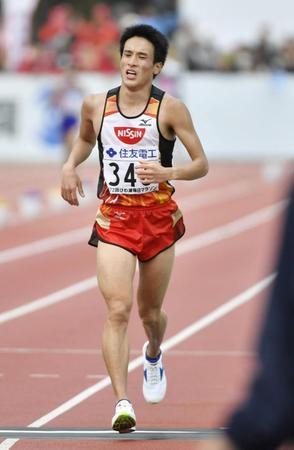 　28位に終わった村沢明伸＝大津市皇子山陸上競技場