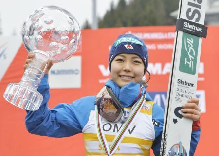 高梨沙羅２位、５４勝目は来季へ 伊藤５勝目、ジャンプ女子