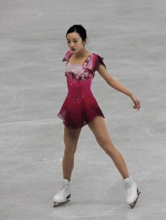 公式練習で最終調整する本田