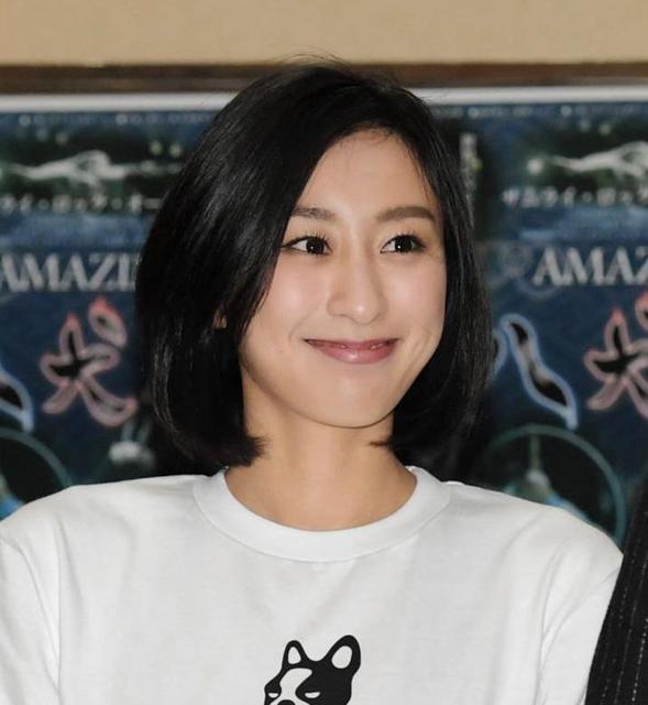 浅田舞 真央引退に涙 ありがとう お酒を楽しみたい スポーツ デイリースポーツ Online