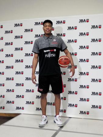 会見した八村塁