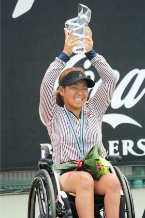 車いすテニス、女子は上地５連覇 ジャパンオープン