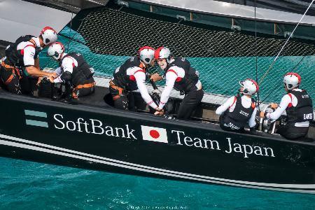 ヨット、日本は４位で準決勝進出 ア杯挑戦艇決定戦