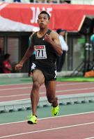 １０秒０６の好タイムで予選を通過したサニブラウン・ハキーム＝ヤンマースタジアム長居（撮影・佐藤厚）