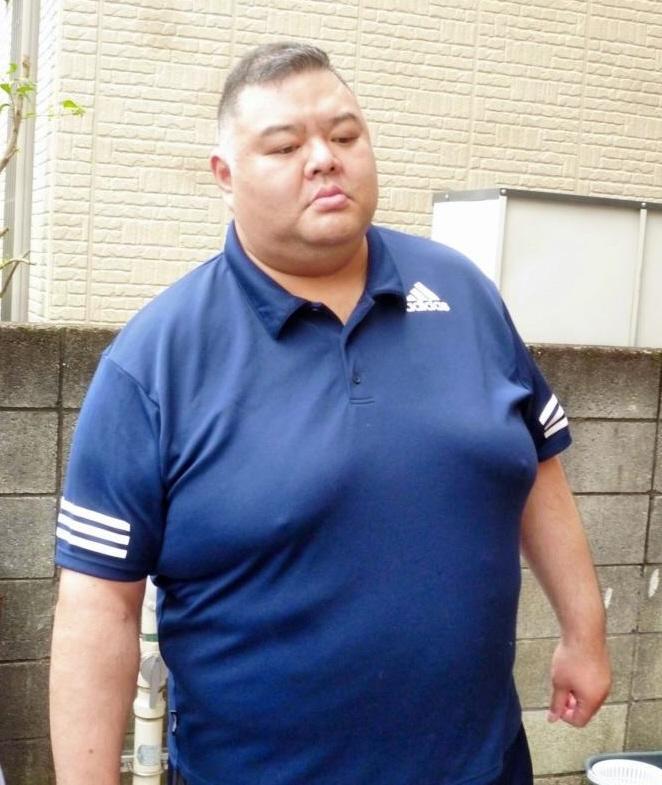　稀勢の里の休場に関し説明する田子ノ浦親方