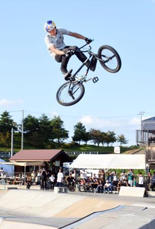 １５歳中村が自転車ＢＭＸ代表へ 五輪新種目、ジャパンカップ優勝