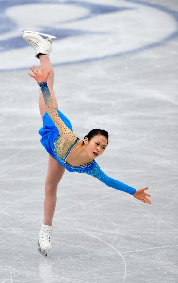 公式練習で演技する宮原知子（撮影・高部洋祐）