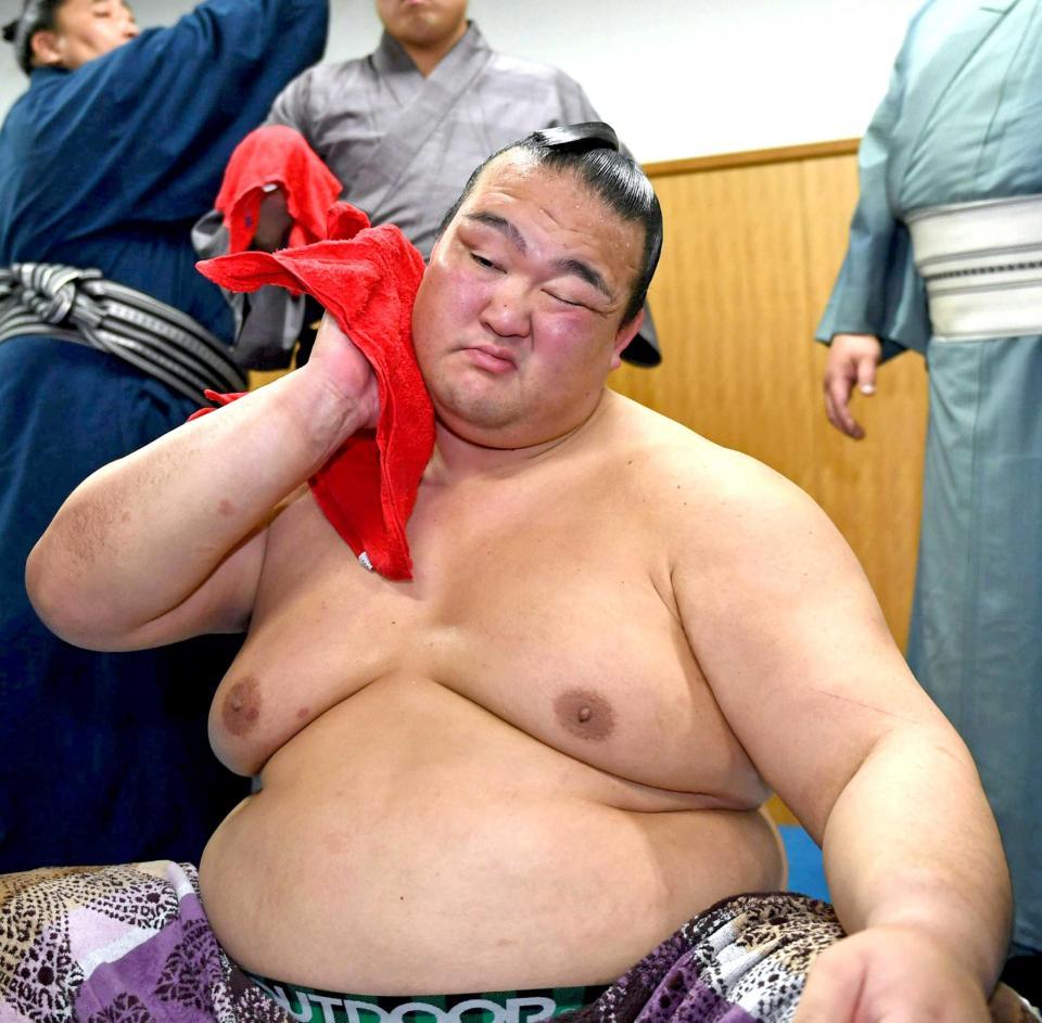 　休場を決めた稀勢の里