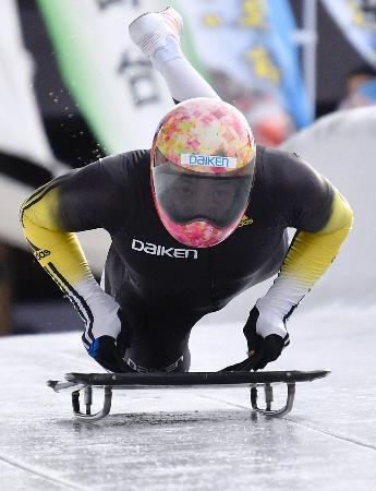 　男子で優勝した高橋弘篤＝長野市スパイラル