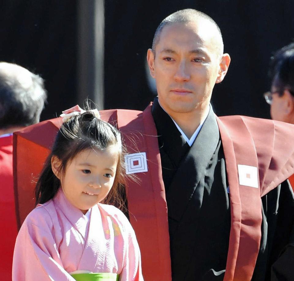 海老蔵 麗禾ちゃんの 今日からだねぇ に感動 父娘で舞台共演初日 スポーツ デイリースポーツ Online