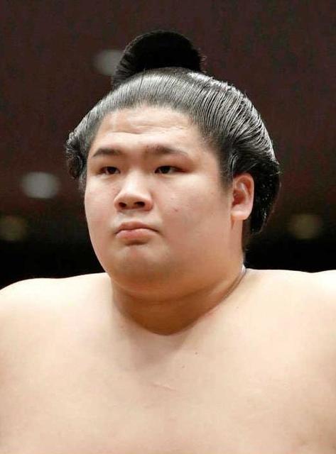 宇良 幕下転落へ 九州場所後に右膝手術 初場所全休 スポーツ デイリースポーツ Online