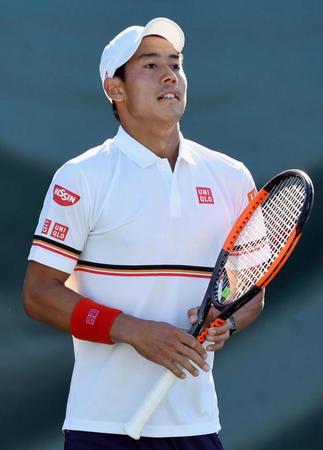 　ツアー下部大会の男子シングルス１回戦で敗退した錦織圭＝ニューポートビーチ（共同）