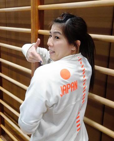 　平昌五輪日本代表の公式ウエアを着用した吉田沙保里
