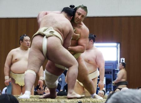 栃ノ心、精力的に稽古　千葉で大相撲春巡業