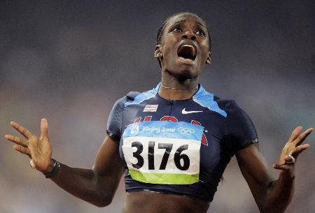 　北京五輪の陸上女子１００メートル障害で優勝したドーン・ハーパーネルソン＝２００８年（共同）