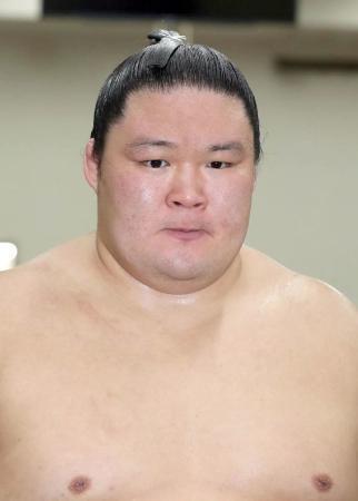 大相撲の豪栄道休場、大関不在に ３勝５敗と不振、かど番へ