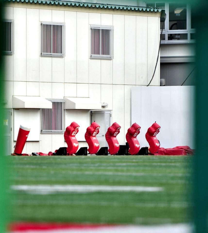 　静まり返った日大アメフット部の練習場