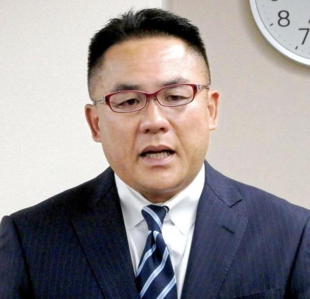 関学ＱＢ側が刑事告訴　日大には「理事長会見」「指導者の一掃一新」求める