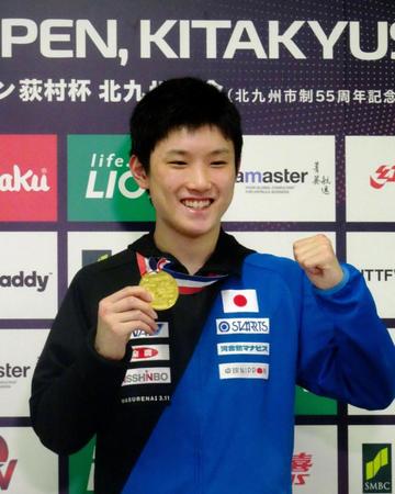 荻村杯ジャパン・オープンで優勝した張本智和