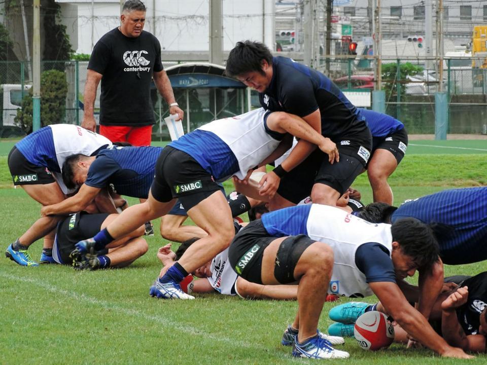 ラグビー日本代表がジョージア戦に向けて最終調整。指導するジョセフＨＣ（後方