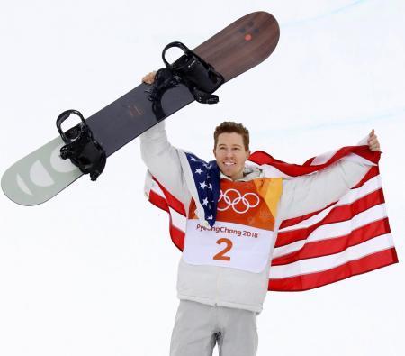 　平昌冬季五輪のスノーボード男子ハーフパイプで金メダルを獲得した米国のショーン・ホワイト＝２月（共同）