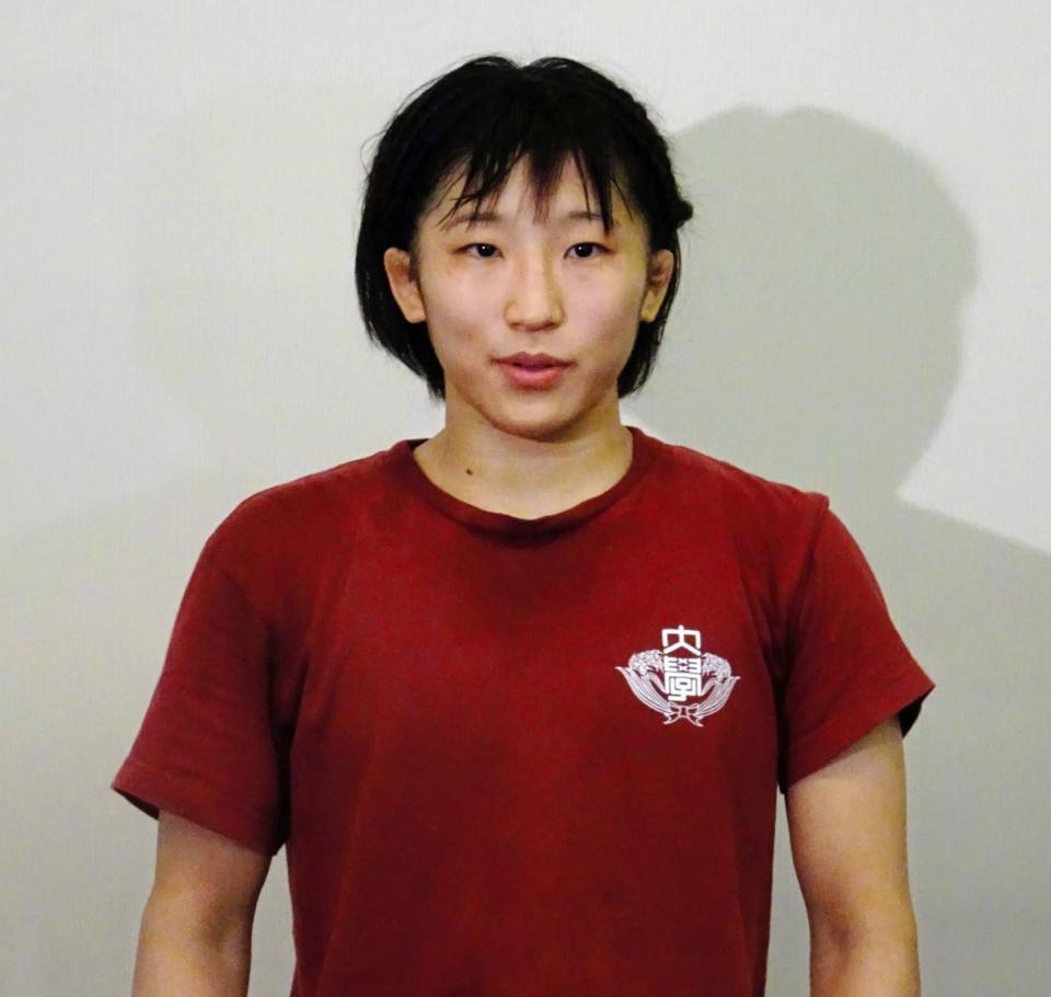 　プレーオフで入江に逆転勝ちし、２年連続で世界選手権代表を決めた須崎優衣