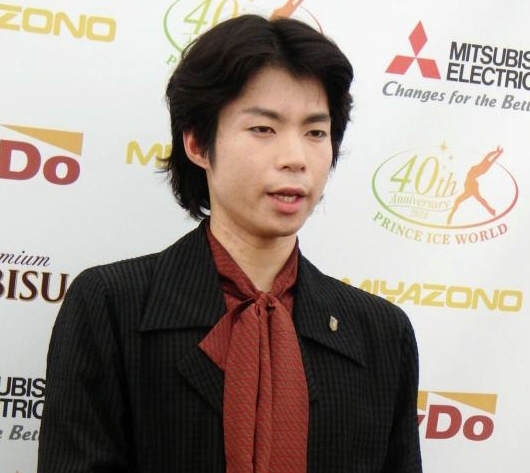 プロ引退の経緯を語る町田樹＝ダイドードリンコアイスアリーナ