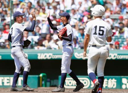 横浜、金足農が３回戦へ 昨夏優勝の花咲徳栄は連覇ならず