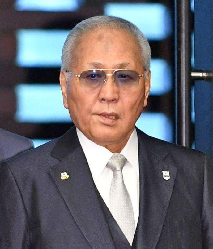 助成金流用などの問題で会長を辞任した山根明氏