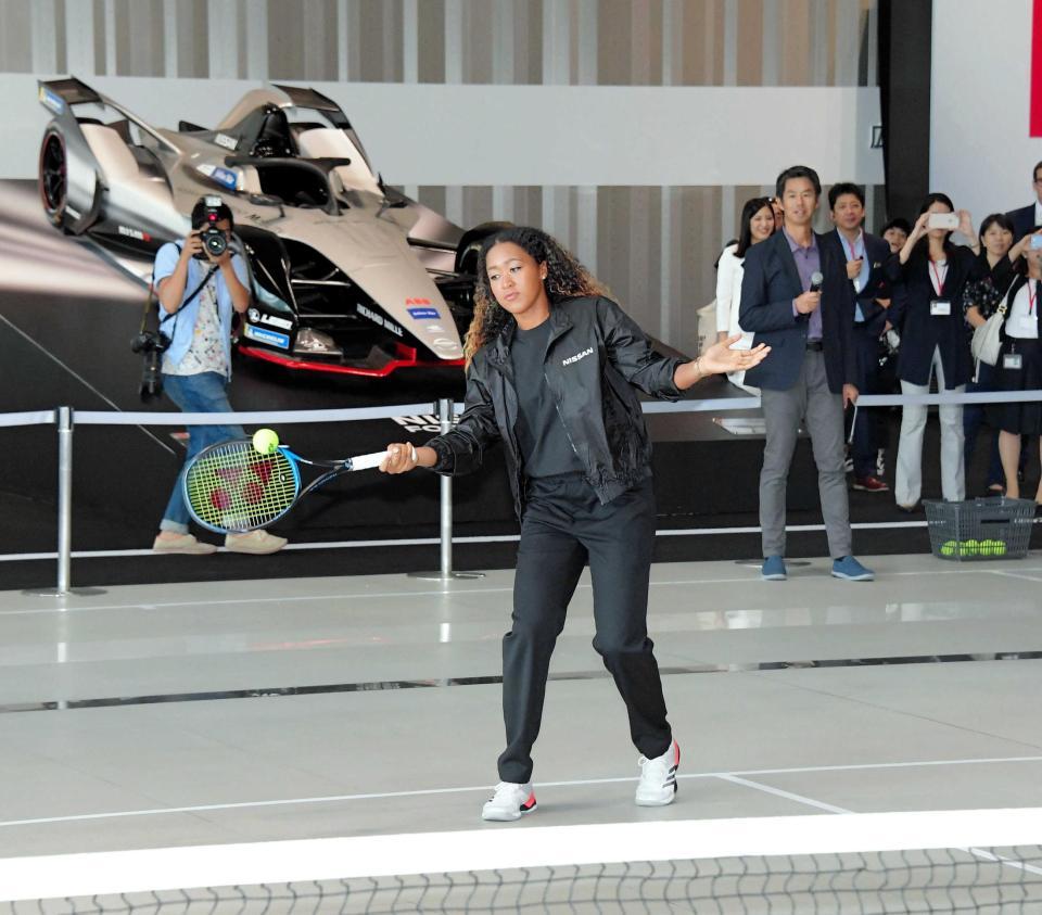 　日産ブランドアンバサダーに就任。プレーを披露する大坂なおみ