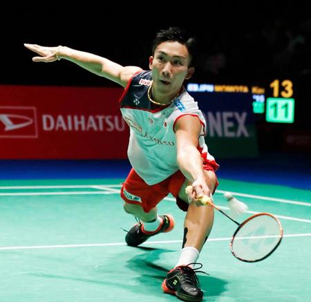 男子シングルス決勝でタイ選手を破り優勝した桃田賢斗＝武蔵野の森総合スポーツプラザ