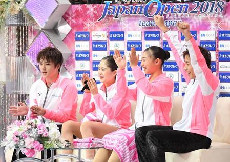 優勝し喜ぶ日本チーム＝さいたまスーパーアリーナ（撮影・金田祐二）