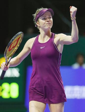 女子テニス、スビトリナが初優勝 ＷＴＡファイナル最終日