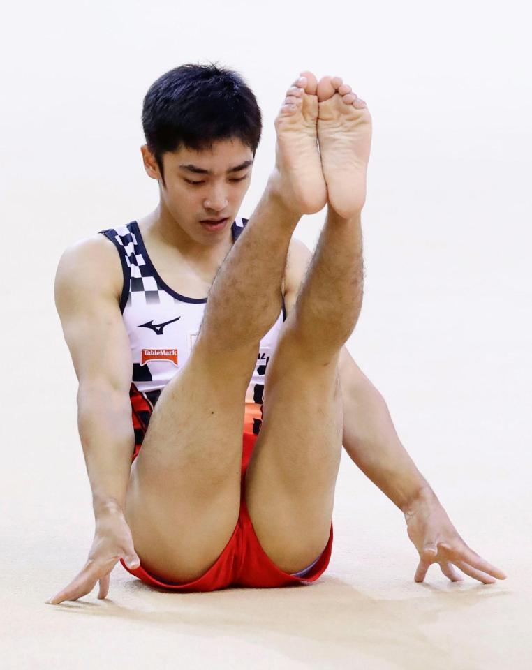 男子種目別決勝　白井健三の床運動＝ドーハ（共同）