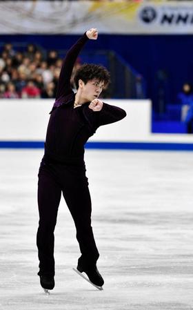 　ＳＰで首位に立った宇野昌磨