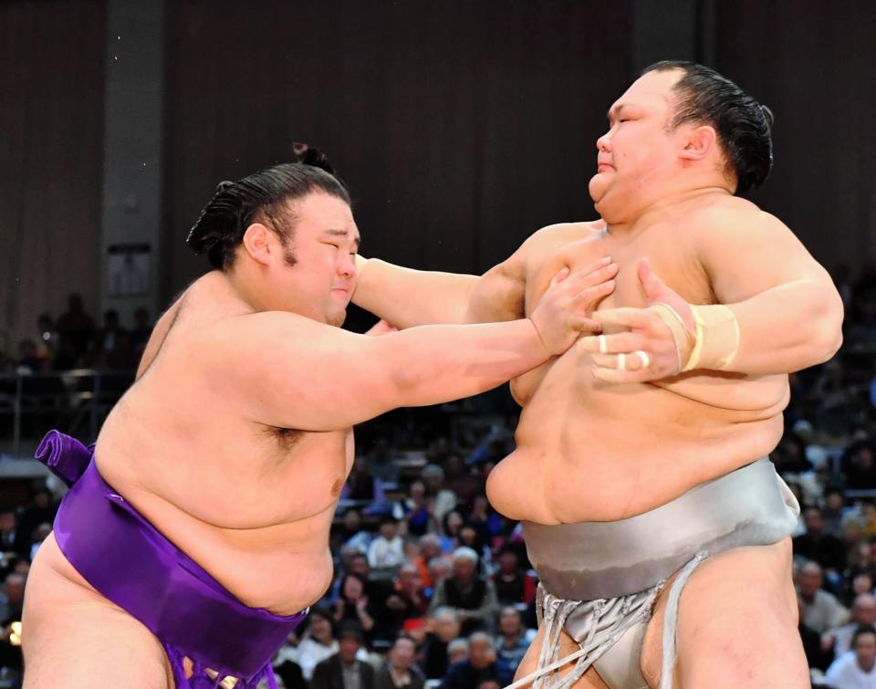 貴景勝が1敗守る 大関高安、平幕大栄翔、碧山、阿武咲が2敗、勝ち越し決める/スポーツ/デイリースポーツ online