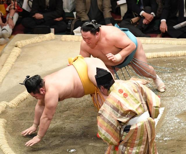 玉鷲初優勝の大相撲千秋楽、関東地区１８・９％　３４歳２カ月、歴代２位の高齢Ｖ