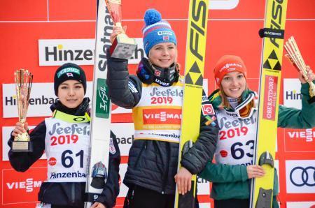 ジャンプ女子、高梨沙羅は2位 W杯個人