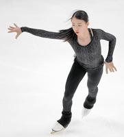 四大陸フィギュアスケート選手権が行われるホンダセンターのリンクで調整する紀平梨花＝米アナハイム（撮影・堀内翔）