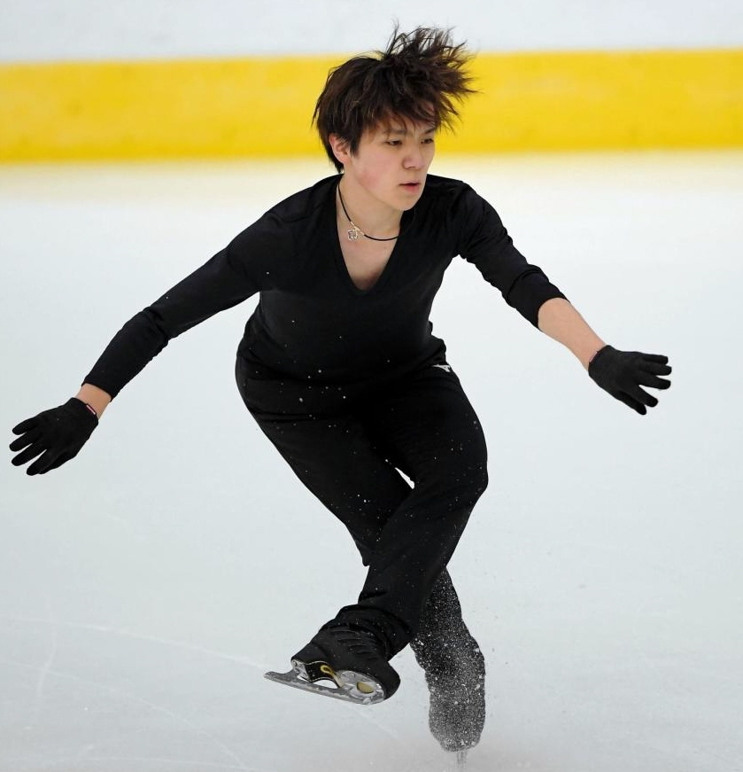 　公式練習で調整する宇野昌磨（撮影・堀内翔）