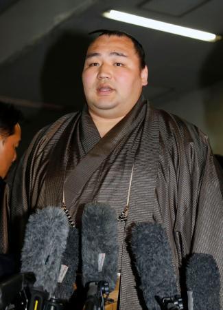 休場明け白鵬、順調に回復 鶴竜も優勝に意欲