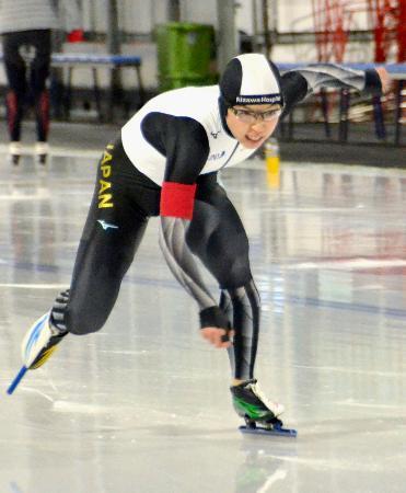 　女子５００メートルで１位の小平奈緒＝カルガリー（共同）