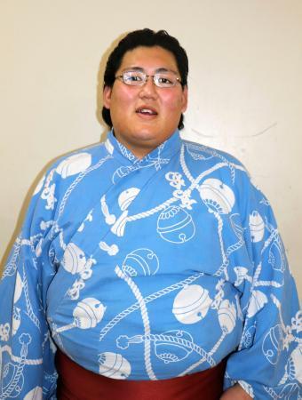 　令和初勝利力士となった序ノ口の矢田部＝１２日午前、両国国技館