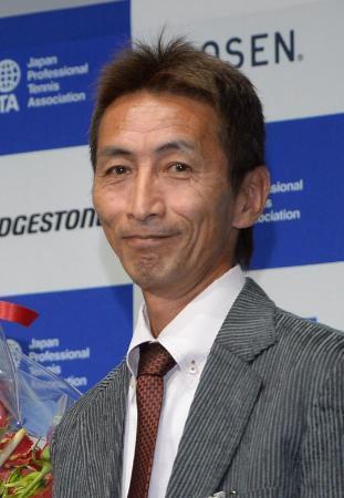 テニス錦織選手の元コーチが死去 柏井正樹さん、ジュニア時代指導