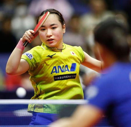 　女子シングルス１回戦で敗退した伊藤美誠＝北海きたえーる