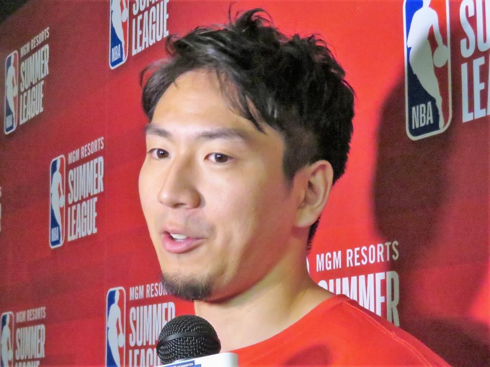 　地震による試合打ち切りに悔しさを見せる比江島（撮影・小林信行）